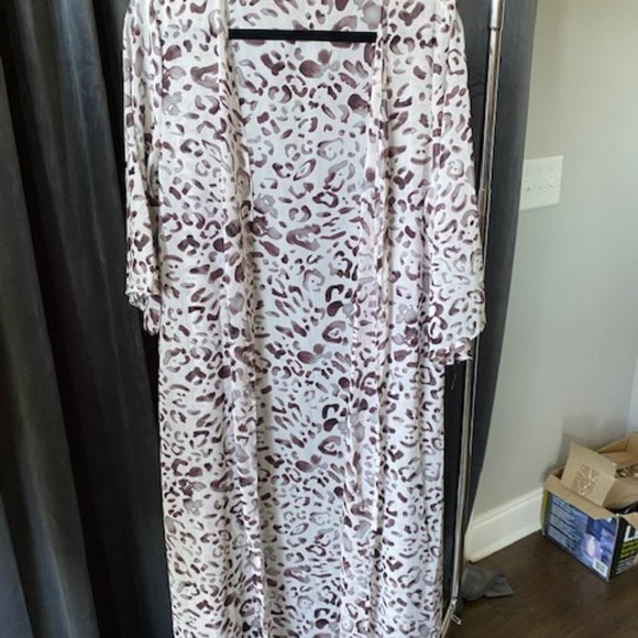 Womens Duster Animal Print Size L - Picture 1 of 2